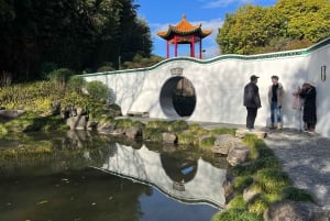 HOBBITON & HAMILTON GARDENS - Private Day Tour Ex Auckland