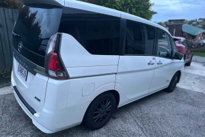 Auckland:Private 1way Airport transfer to/from CBD Minivan