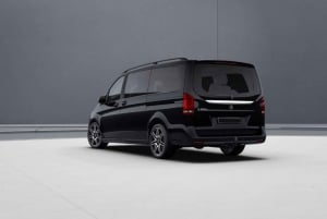 Auckland: Private Luxury Transfer To/Fr City in Mercedes Van