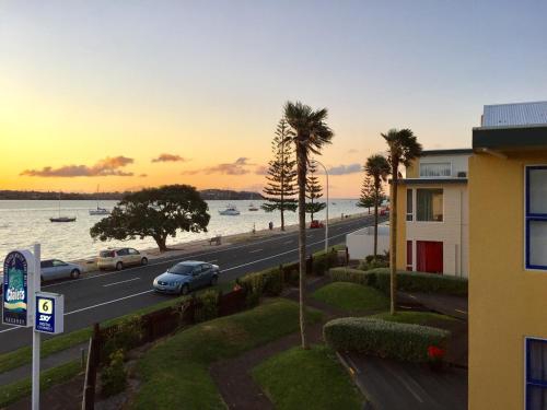 Motel Bucklands Beach Waterfront