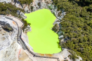 De Auckland: Excursão de um dia a Wai-O-Tapu e Polynesian Spa Rotorua