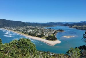 New Zealand: Guided 43-Day North Island Tour with Camping