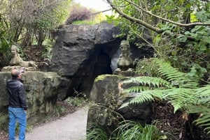 RUAKURI CAVE & HAMILTON GARDENS-PRIVATE TOUR FROM AUCKLAND