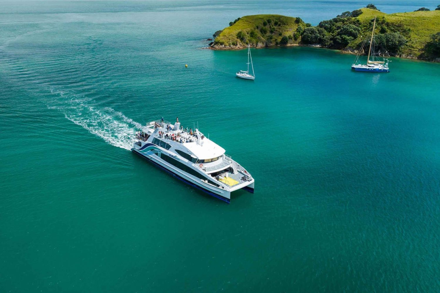 Waiheke Island: One-Way Ferry Ticket to Auckland