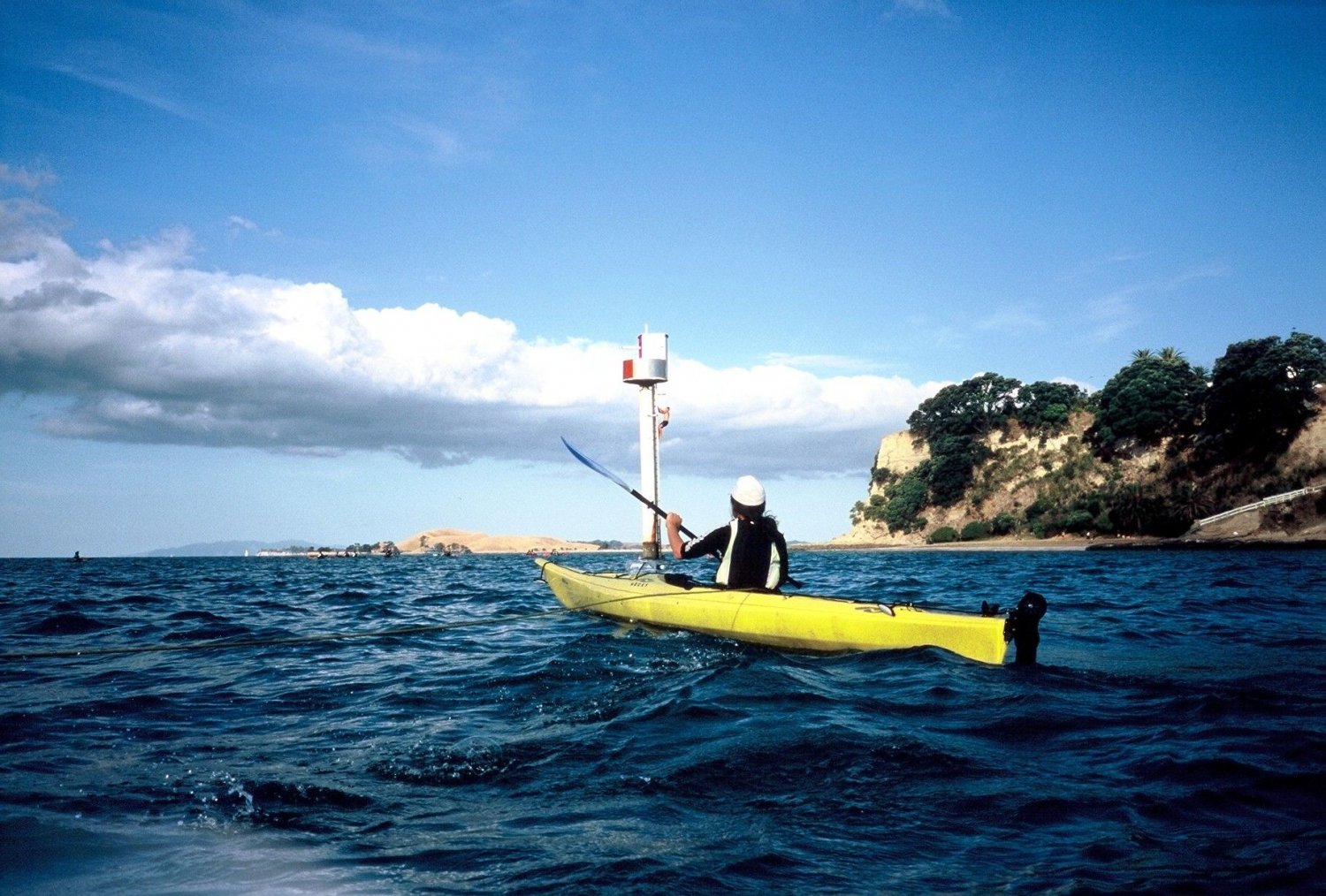 KAYAKING MADE EASY ON AUCKLAND HARBOUR