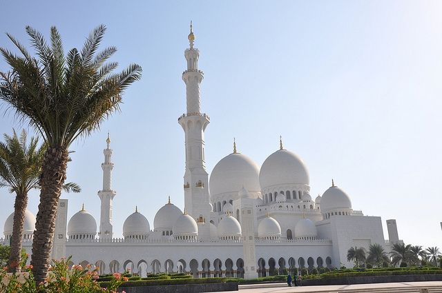 Natural Beauty of UAE: Abu Dhabi without Make-Up