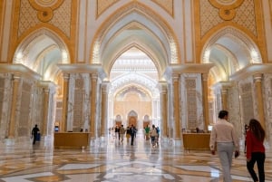 Viaje cultural de 4 días por los EAU: Dubái, Abu Dabi y Al Ain