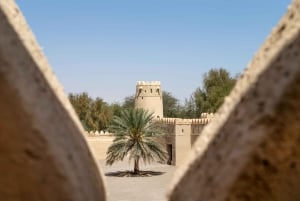 Viaje cultural de 4 días por los EAU: Dubái, Abu Dabi y Al Ain