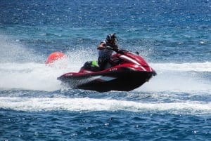 1 uur durende jetskiverhuur in Abu Dhabi