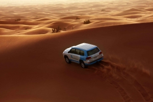 Abu Dhabi: 2-tägige Stadtführung und Desert Dune Bashing Safari