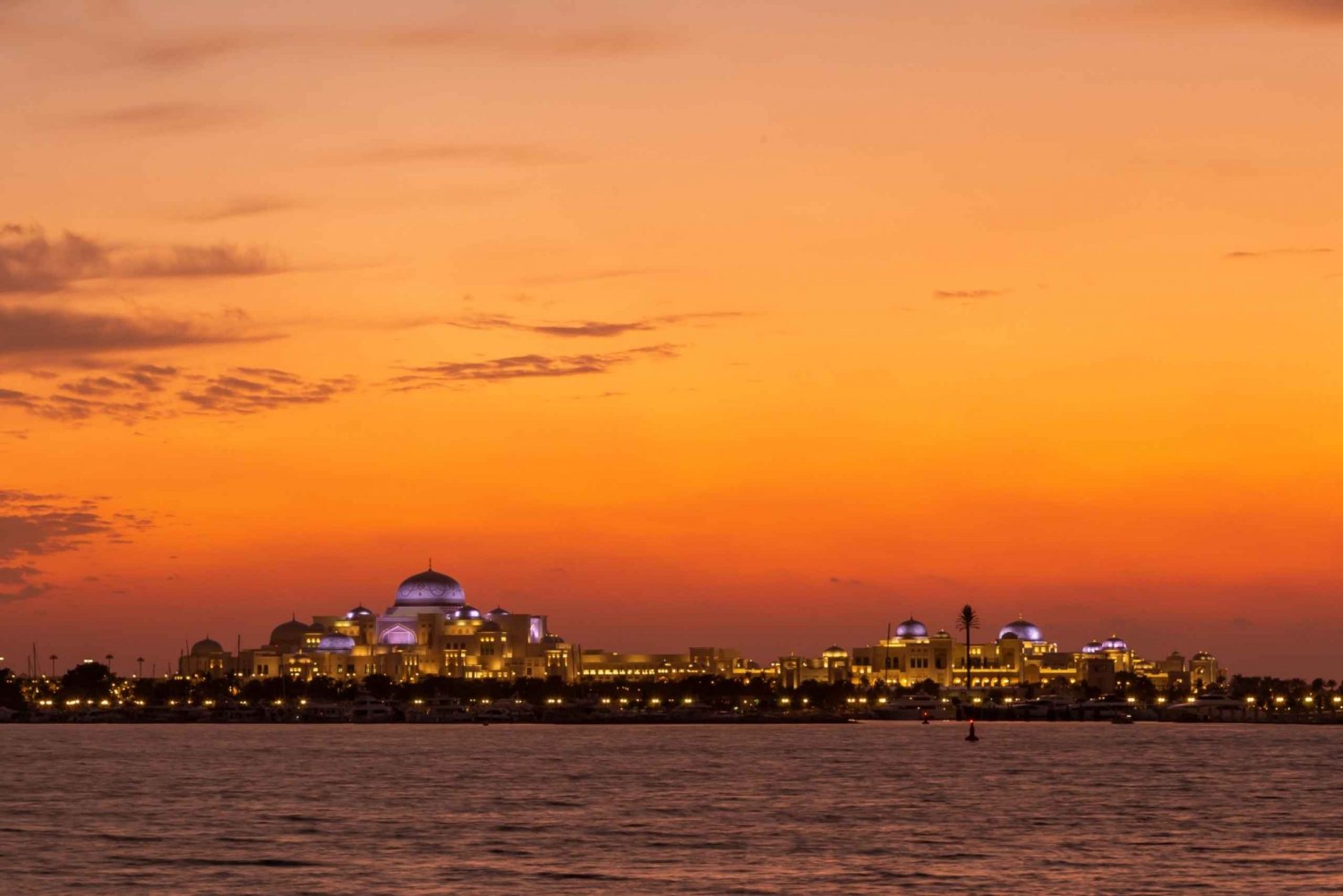 Abu Dhabi: crociera al tramonto di 2 ore