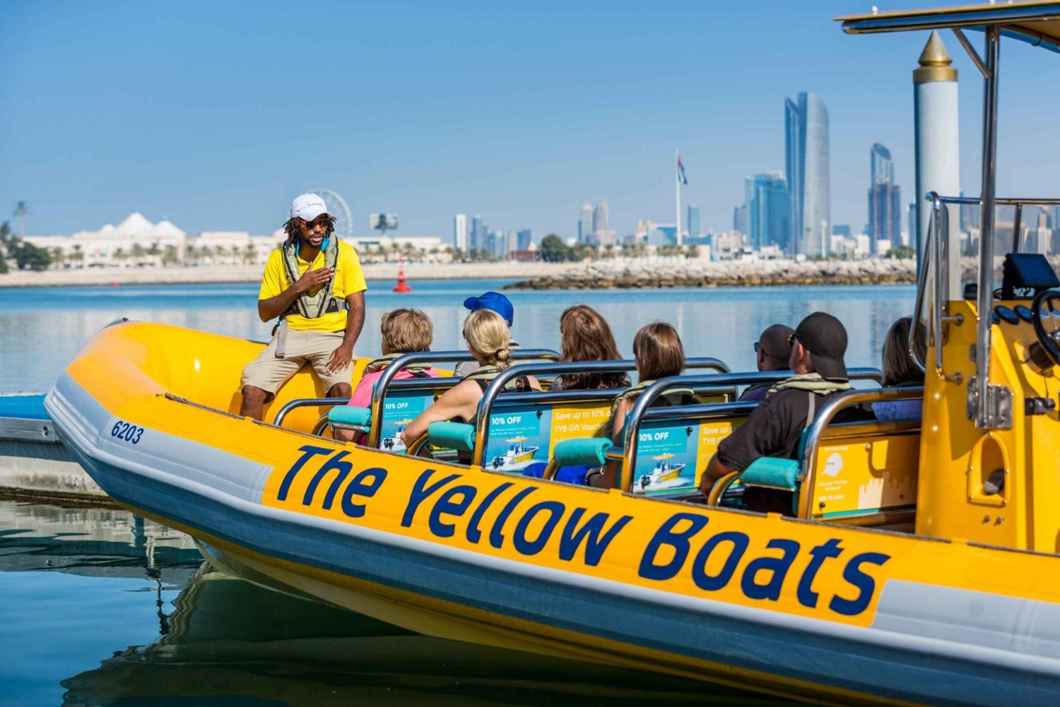 Abu Dhabi: 60-minutters sightseeingtur med hurtigbåt på Corniche