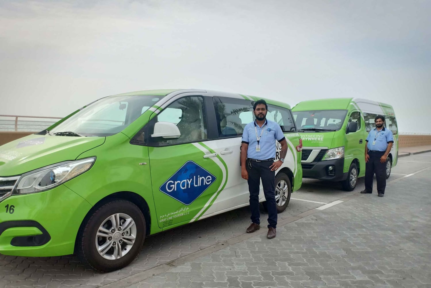 Abu Dhabi lufthavn til Sharjah City Hotels Transfer