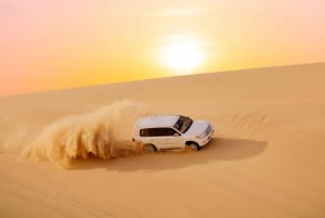 Abu Dhabi: Kaupunkikierros ja aavikkosafari-paketti