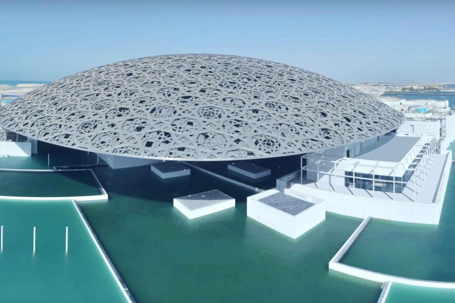 Tour della città di Abu Dhabi con il Louvre e la Grande Moschea
