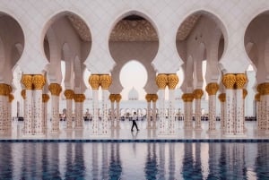 Byrundtur i Abu Dhabi med Qasr Al Watan