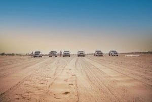 Abu Dhabi: Desert Safari with BBQ, Belly & Tannura Dance