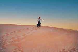 Abu Dhabi: Desert Safari with BBQ, Belly & Tannura Dance