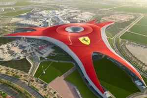 Abu Dhabi: Ferrari World 1-Dag 2 Parken Combo Ticket