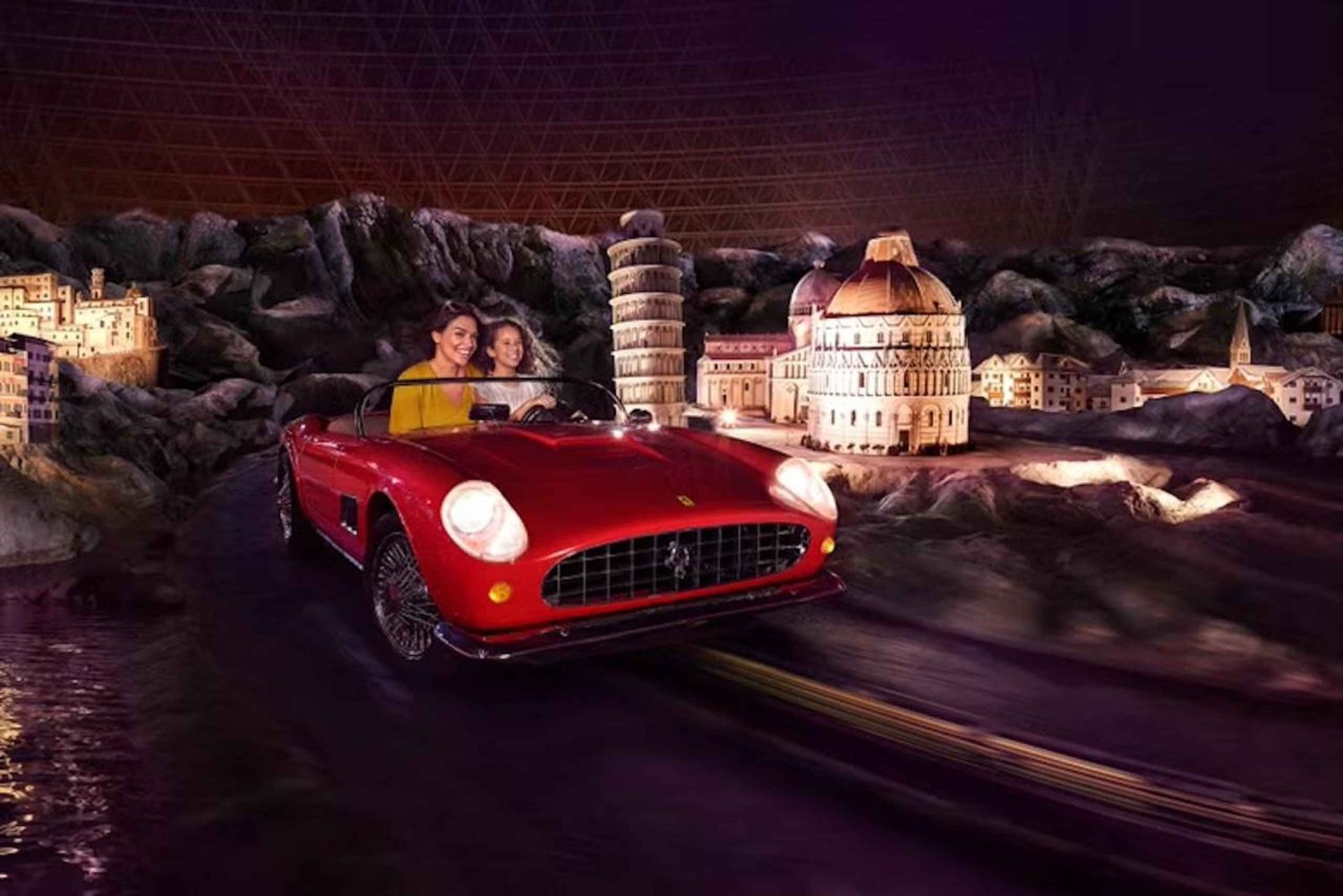 Abu Dhabi: Ferrari World -pääsylippu ja ajokokemus