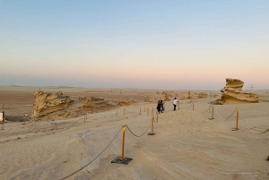 Abu Dhabi: Dunas Fósseis, Lago Salgado e Pista de Corrida de Camelos