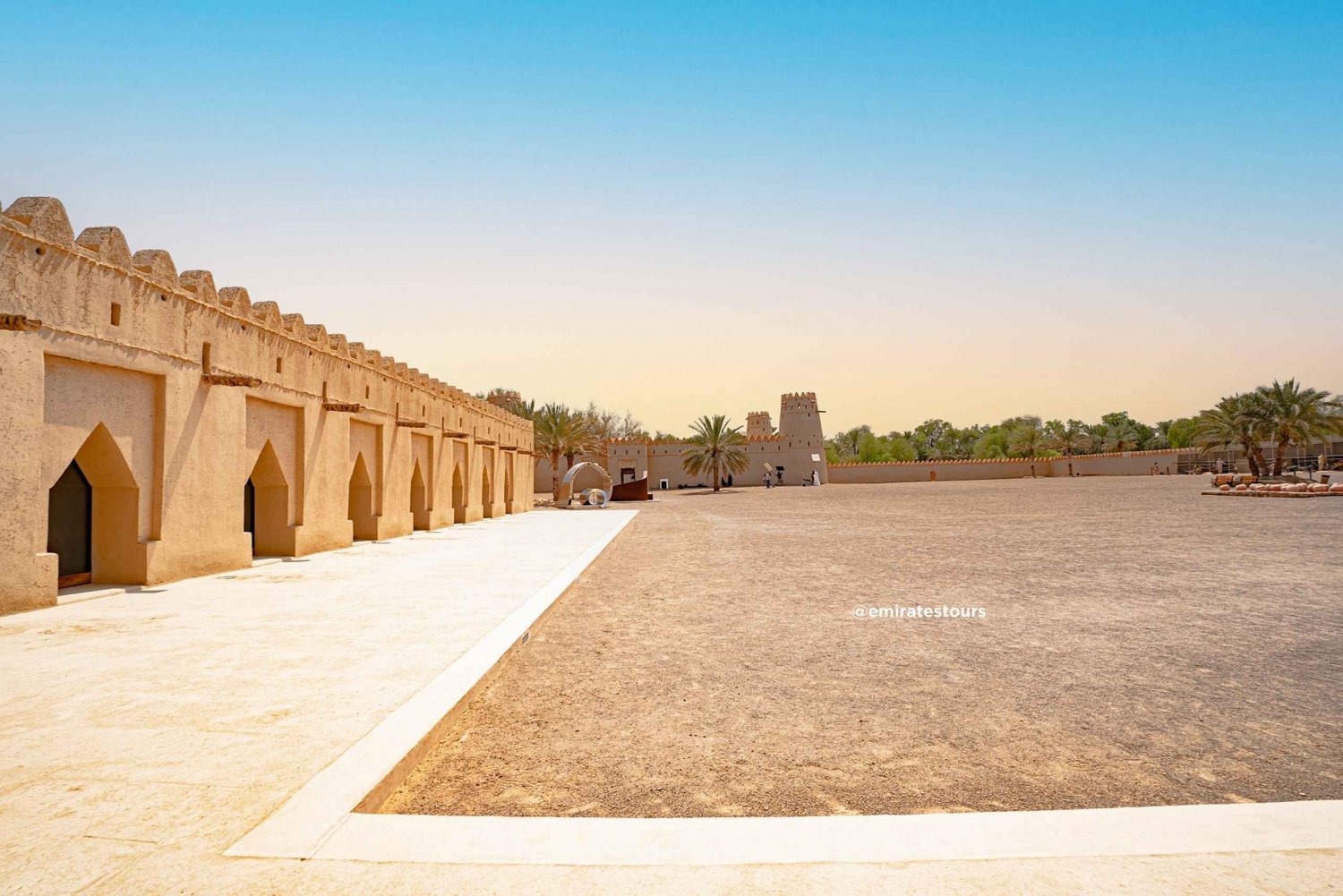 Abu Dhabi : Visite d'Al Ain d'une journée avec billets d'entrée et repas