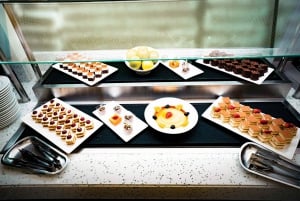 Abu Dhabi : Visite d'Al Ain d'une journée avec billets d'entrée et repas