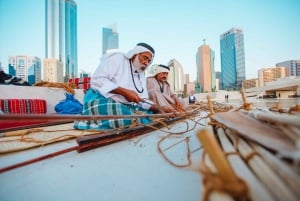 Abu Dhabi: Full Day Live Guide Discovery Tour