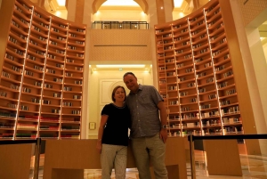 Abu Dhabi: tour a piedi guidato con Gran Moschea, palazzo e souk