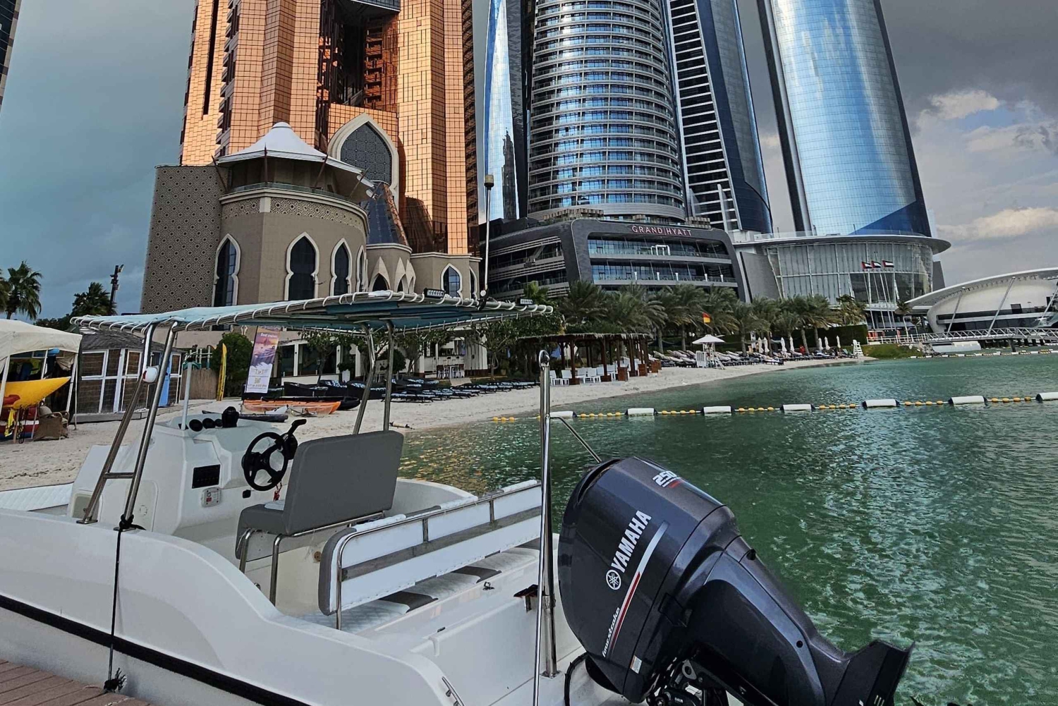 Abu Dhabi: Sea Heron nopea vesiskootteriseikkailu merellä