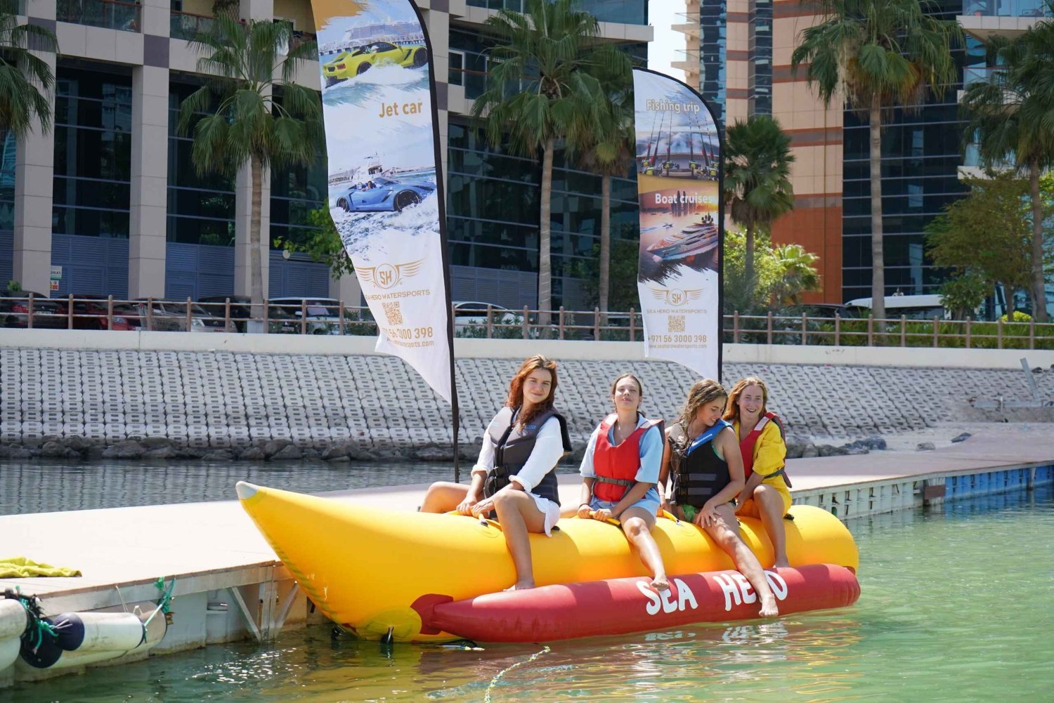 Abu Dhabi: Sea Heron nopea vesiskootteriseikkailu merellä