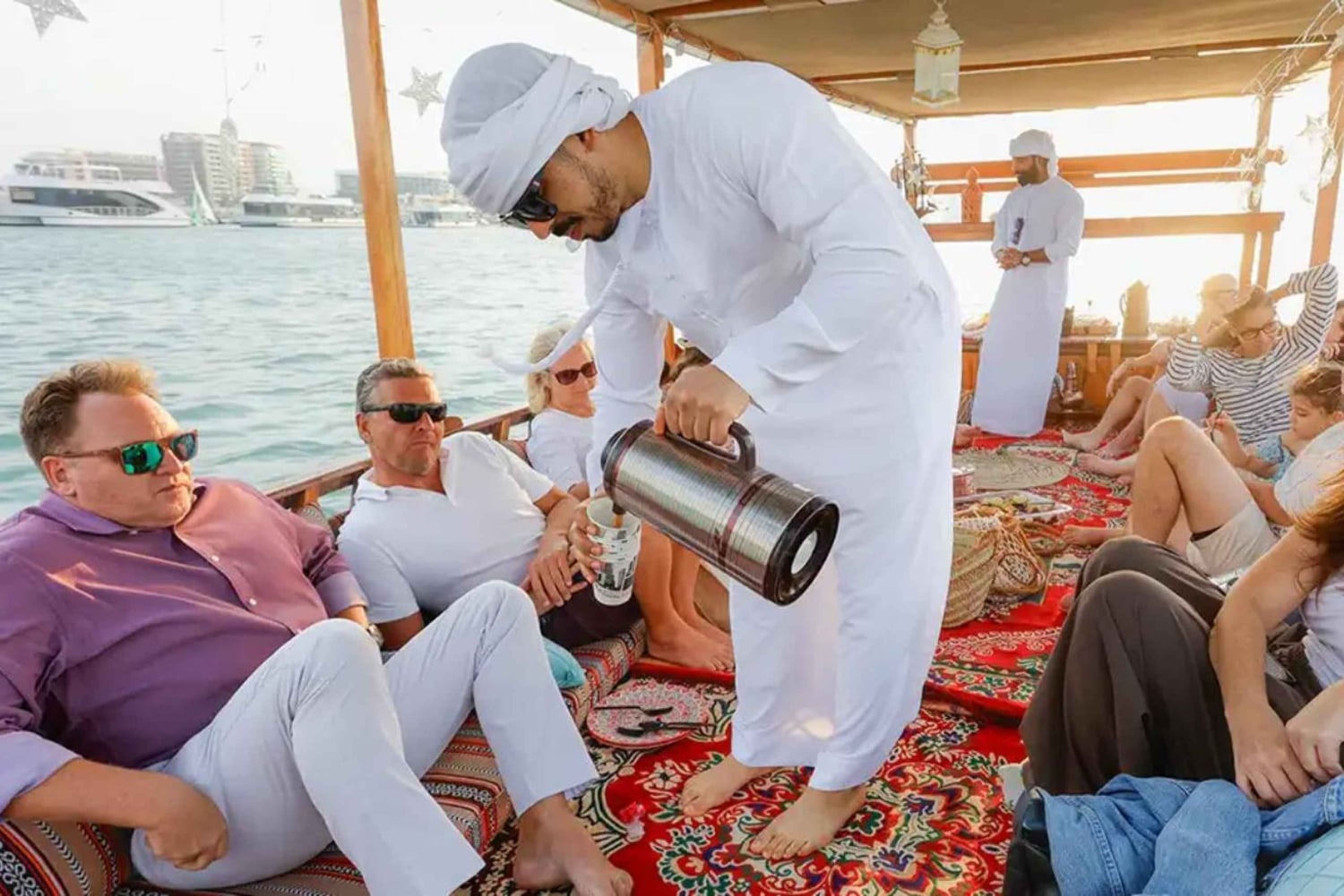 Abu Dhabi: parelmoerervaring met oesteropening