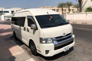 Abu Dhabi: Yksityisauto ja kuljettaja 8 tunnin kaupunkikierrokselle.