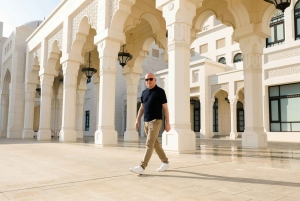 Abu Dhabi: Private Photoshoot at Qasr Al Watan