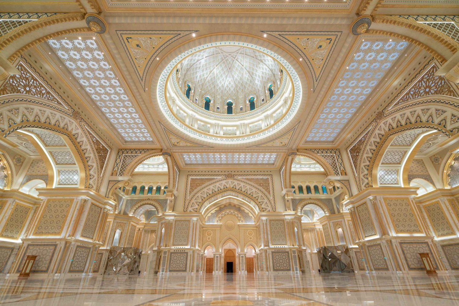 Abu Dhabi: Qasr Al Watan Palace & Garden Entry Ticket