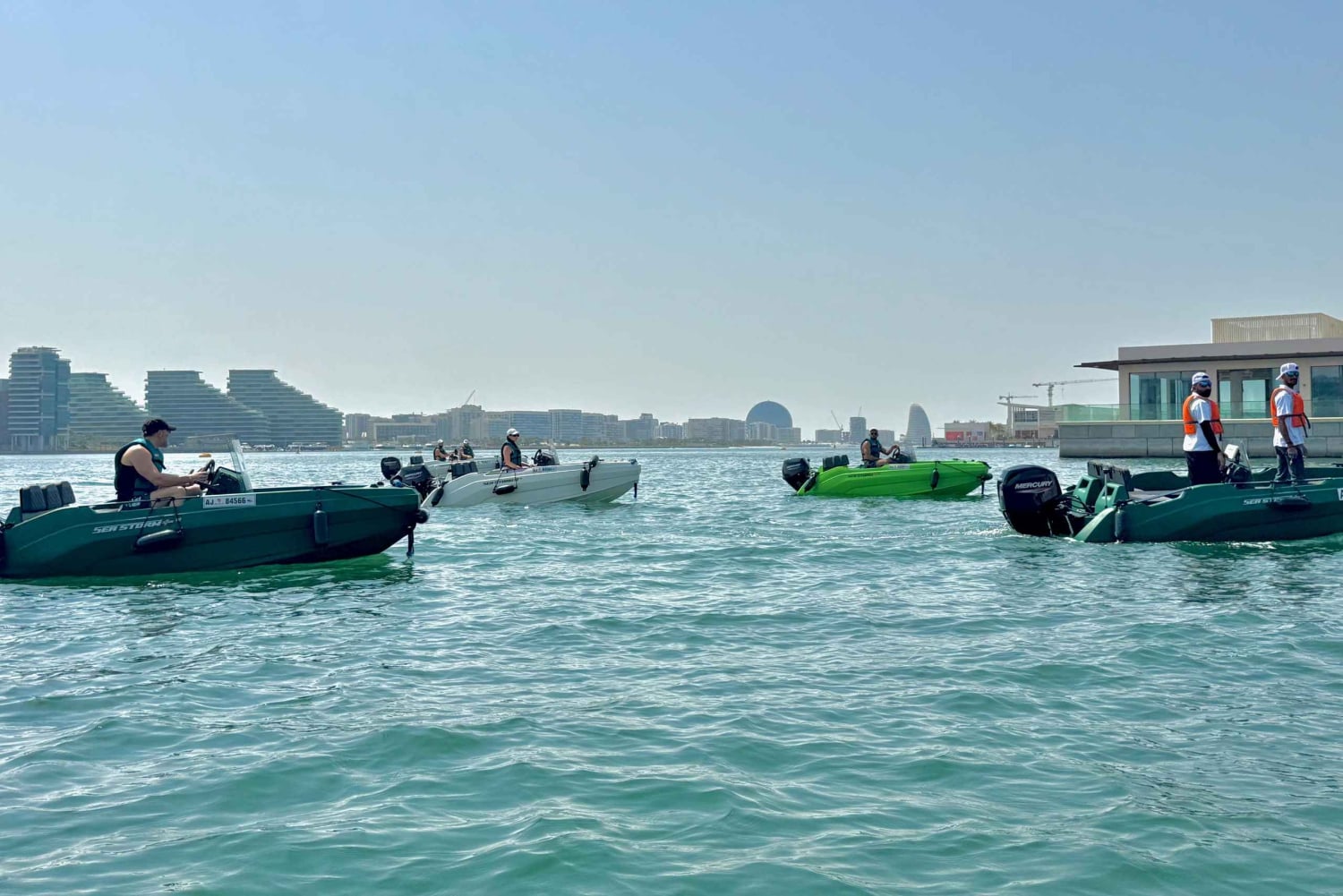 Abu Dhabi: Yas Islandin äänikierros itseohjattavalla veneellä