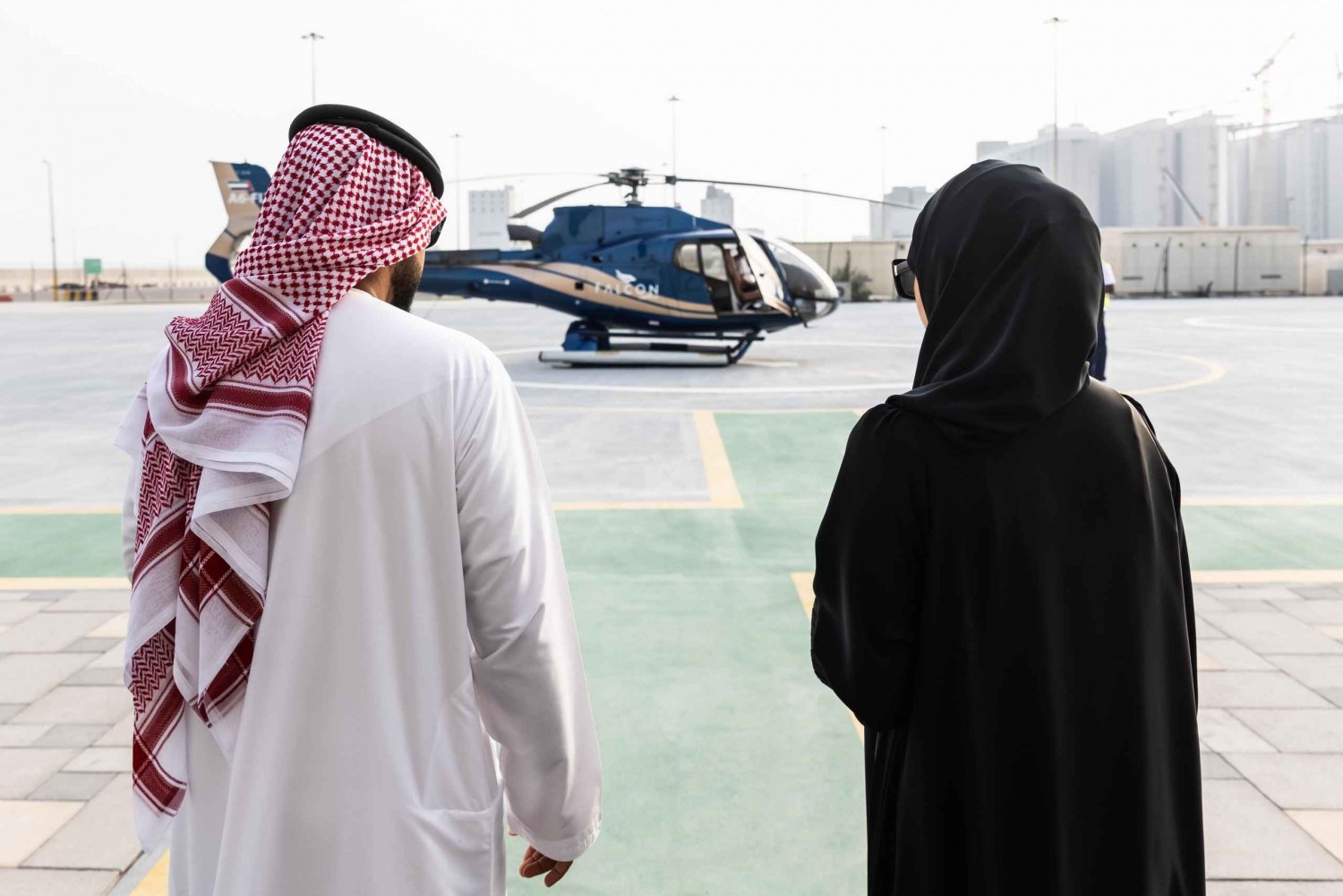 Abu Dhabi: Fælles helikoptertur