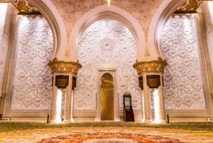 Abu Dhabi, Gran Mezquita Sheikh Zayed: visita guiada con audio