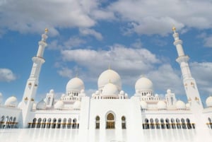 Abu Dhabi: Excursão à Grande Mesquita Sheikh Zayed com fotógrafo