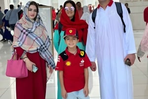 Abu Dhabi-tur hele dagen – Grand Mosuqe, Louvre-museet og mer