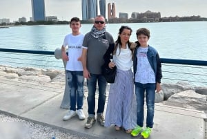 Abu Dhabi-tur hele dagen – Grand Mosuqe, Louvre-museet og mer