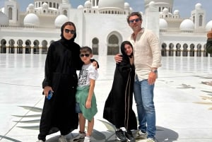 Abu Dhabi-tur hele dagen – Grand Mosuqe, Louvre-museet og mer