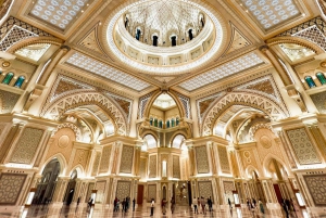 Tour por Abu Dabi: Mezquita Sheikh Zayed y Wahat Al Karama