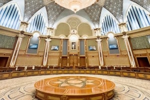 Tour por Abu Dabi: Mezquita Sheikh Zayed y Wahat Al Karama