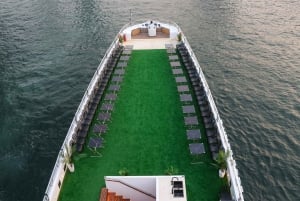 Abu Dhabi: Yas Marina Bay Megayacht middagskryssning och buffé