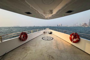 Abu Dhabi: Yas Marina Bay Megayacht middagskryssning och buffé