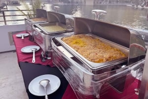 Abu Dhabi: Yas Marina Bay Megayacht middagskryssning och buffé