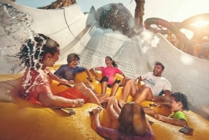 Abu Dhabi: Entrébillet til Yas Waterworld med gratis transport