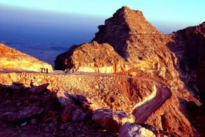 Stadstur i Al Ain med lunch