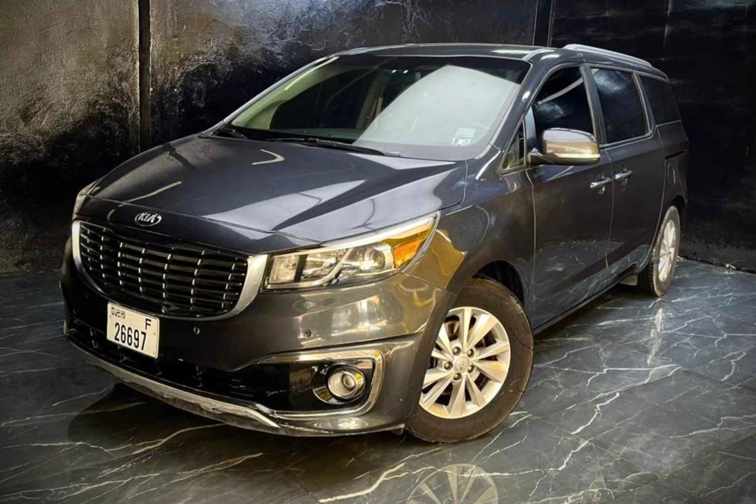 Location de voiture avec chauffeur/privée à Dubaï